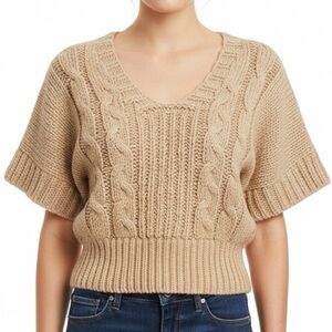 Jessica Simpson cropped shortsleeve v-neck sweater size S